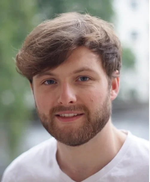 Interview with Maxi Guennewig: Why it is risky that US banks’ deposit financing increased to almost 90 percent