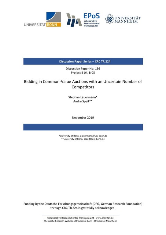 Bidding in Common-Value Auctions with an Uncertain Number of Competitors